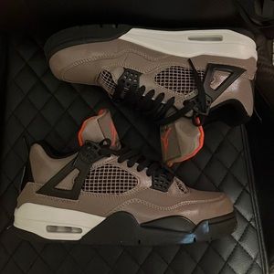 Jordan 4 taupe haze